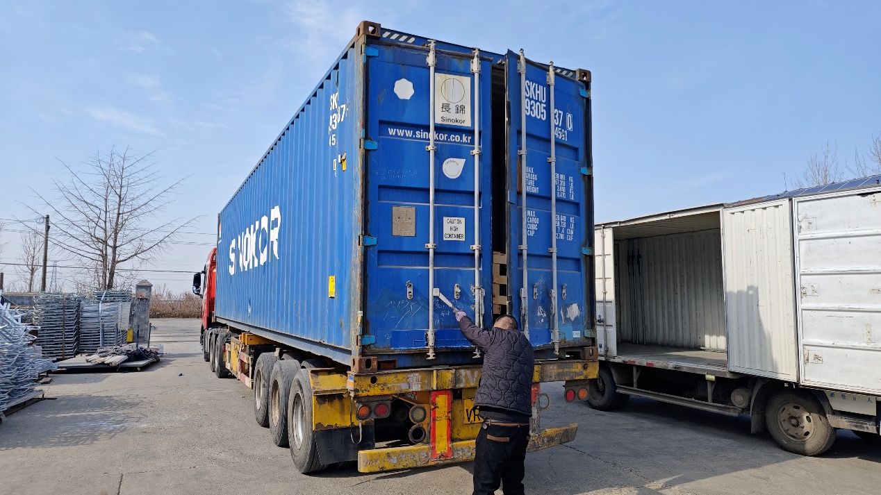 Поръчка от полирана неръждаема стомана на корейски клиент, изпратена от Debabrother преди пролетния фестивал