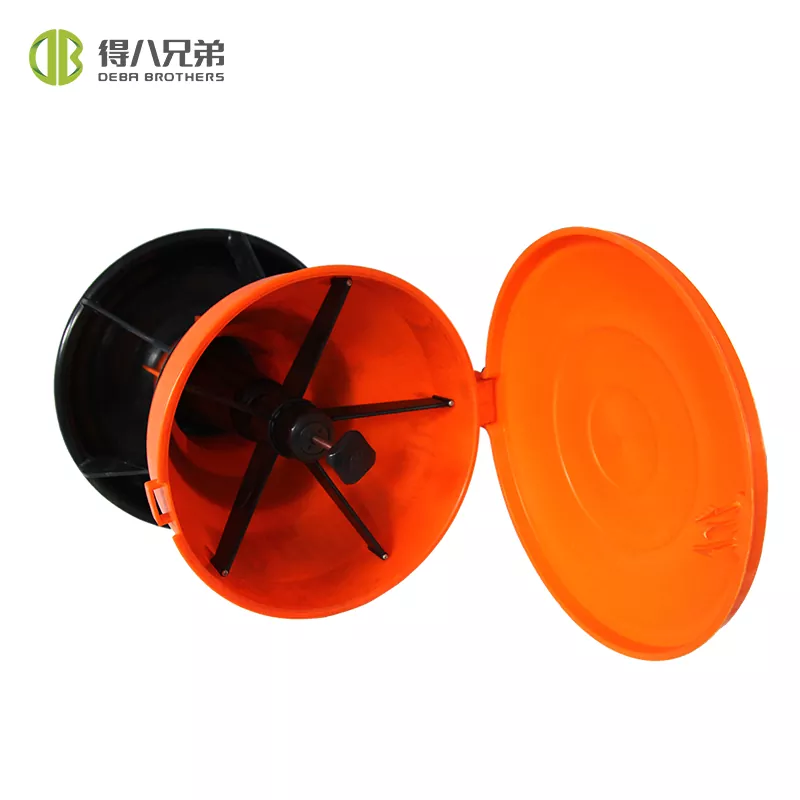 Корито за автоматично хранене на прасенца